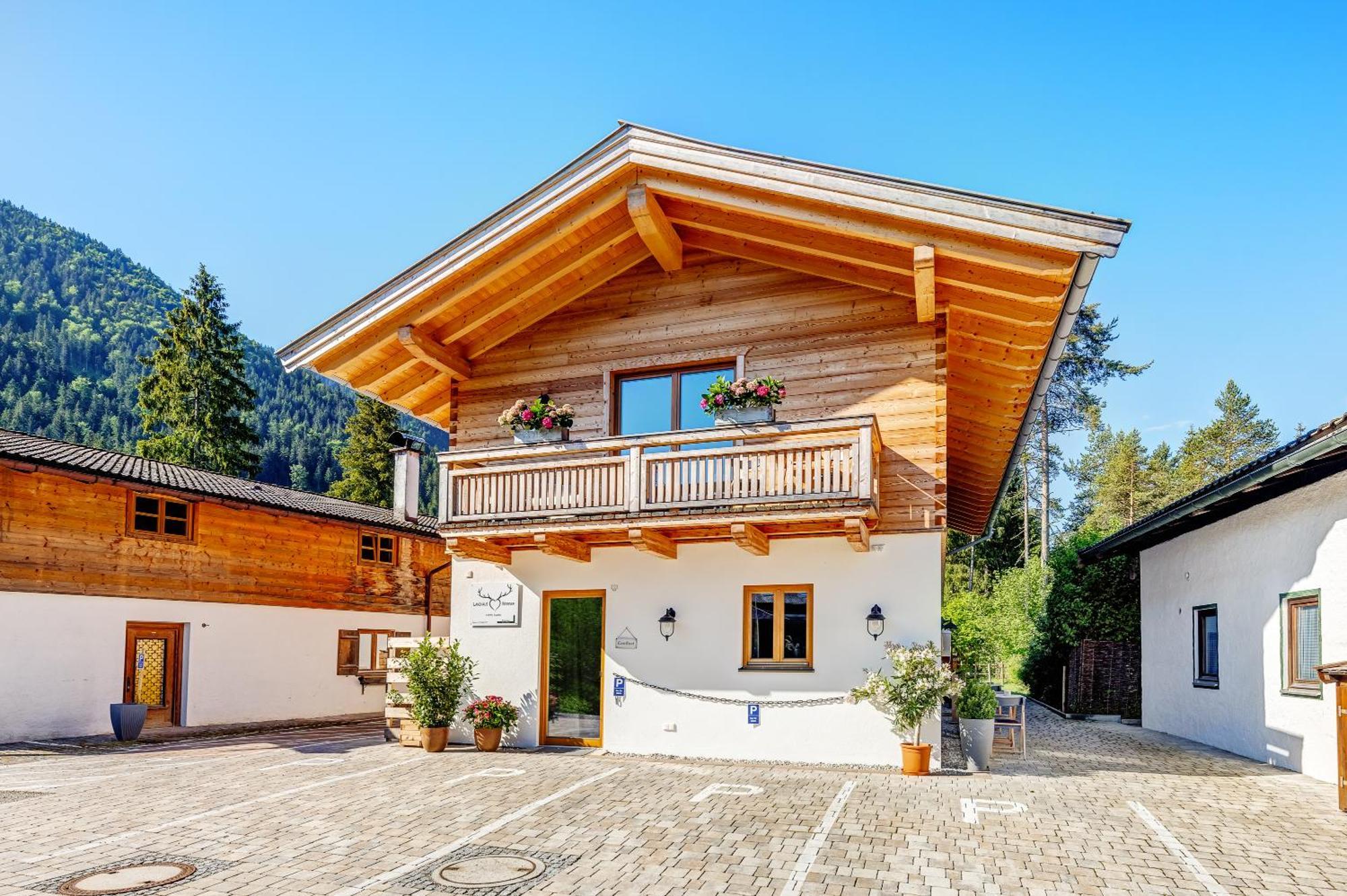 Landhaus Trinis - Kleine Kaffee Tee Theke Mit Kuehlschrank - Parkplatz Rotta Exteriér fotografie